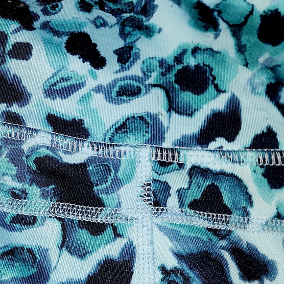 NWOT Exercise Leggings Sz XXL Blue Leopard Print - Picture 5 of 6